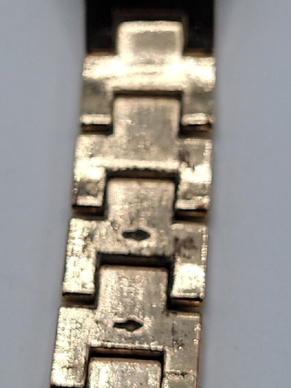 Kardashian Kollection Two-Tone Gold & Black Quartz Link Bracelet Watch - Tested - Picture 13 of 16